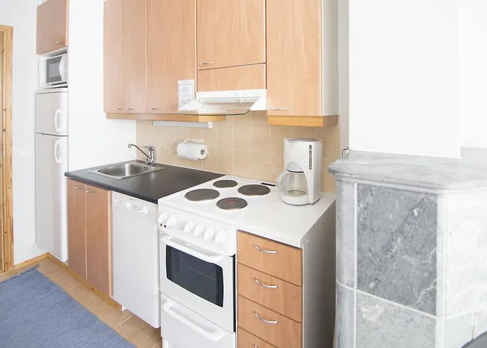 ラウトゥランピ サーリセルカ